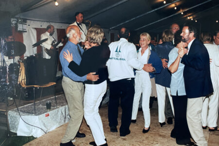 Hvor mange kan vi blive til 50-års fest i giv en melding nu - Roskilde Golf Klub